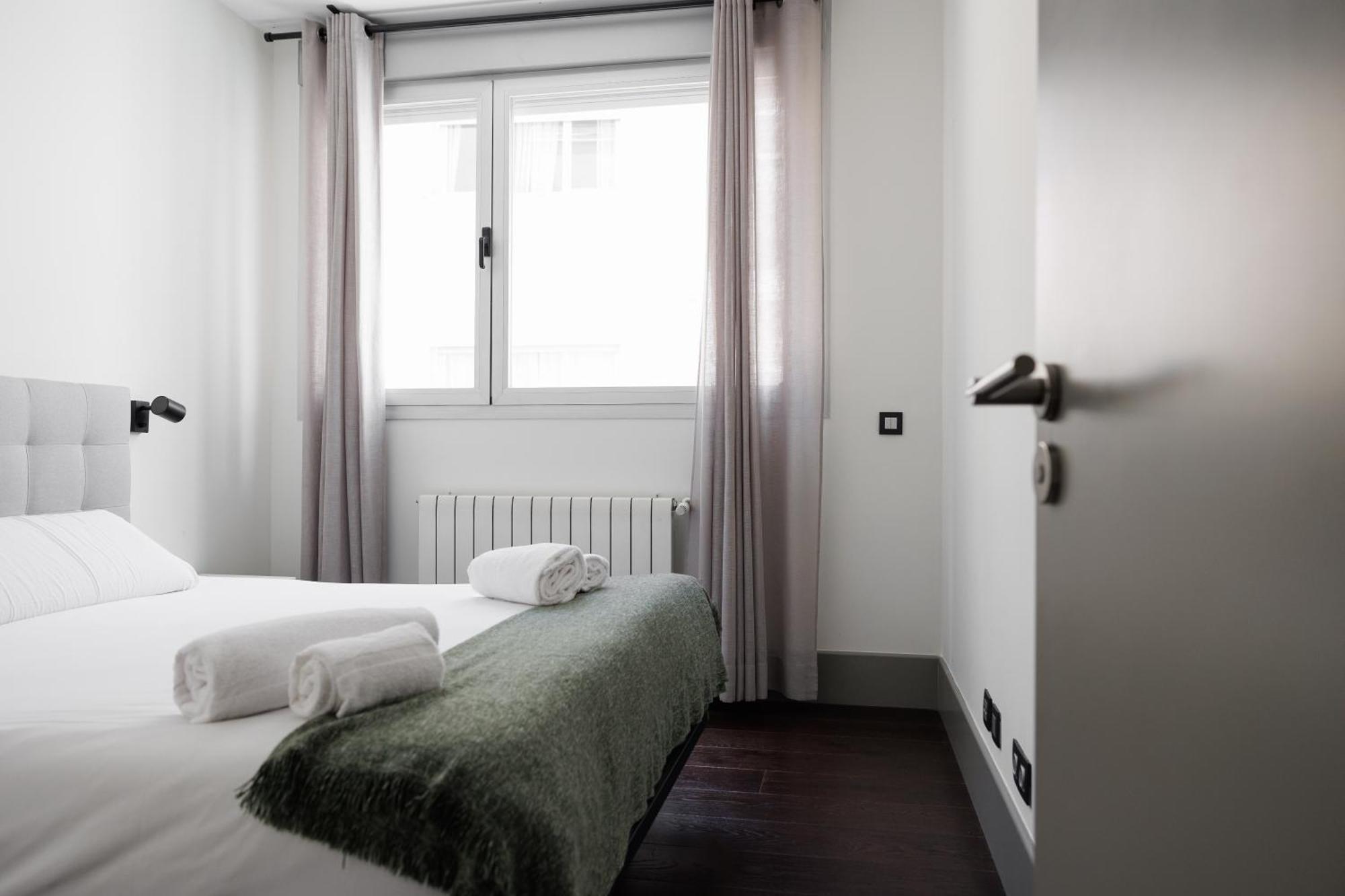 Slow Suites Gran Via Madrid Exterior foto